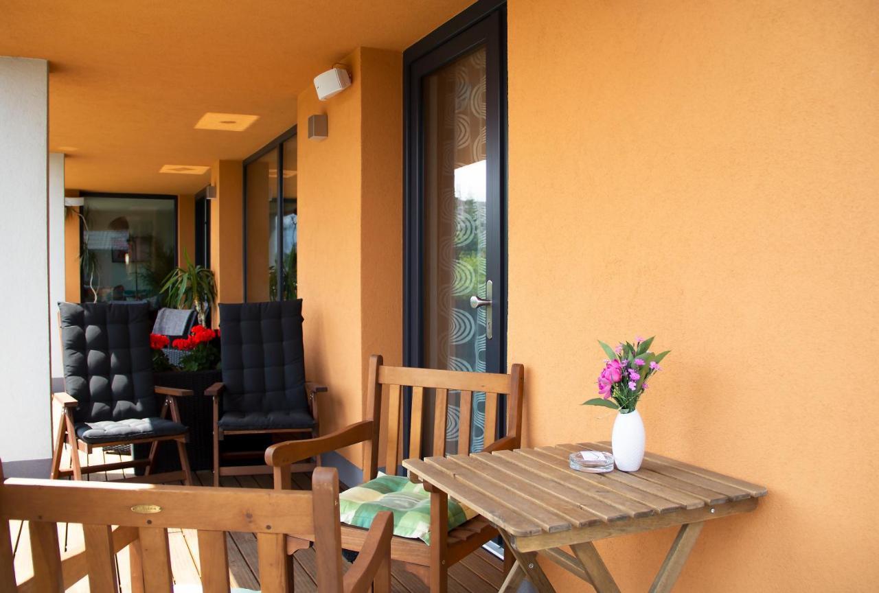 Penzion Cafe Na Svahu Cheb Εξωτερικό φωτογραφία