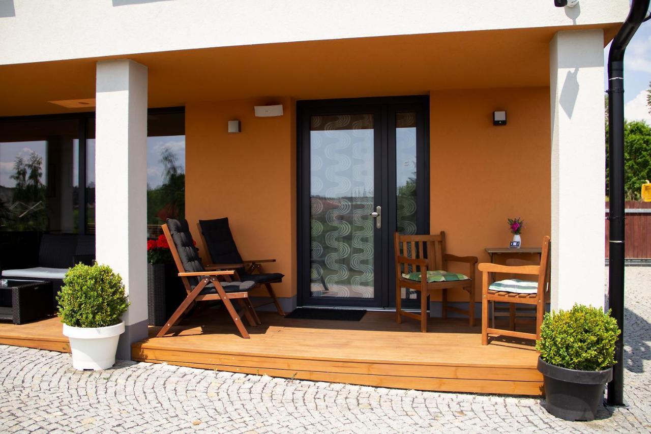 Penzion Cafe Na Svahu Cheb Εξωτερικό φωτογραφία